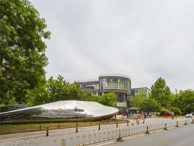 常州殡葬用品超市骨灰盒